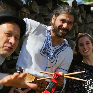 Vânt În Est - France